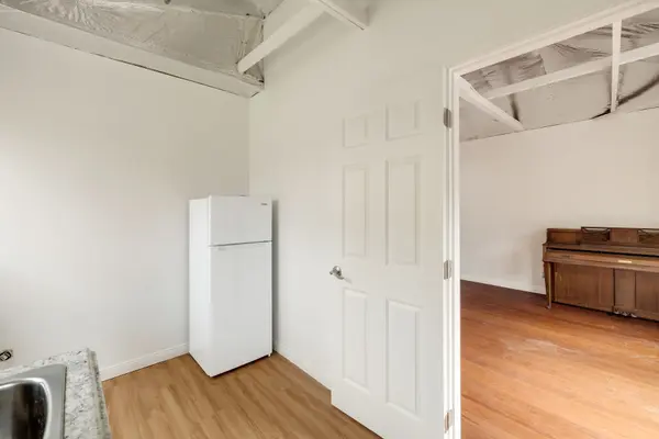 2313 Curtis Ave, Redondo Beach, CA 90278-2101