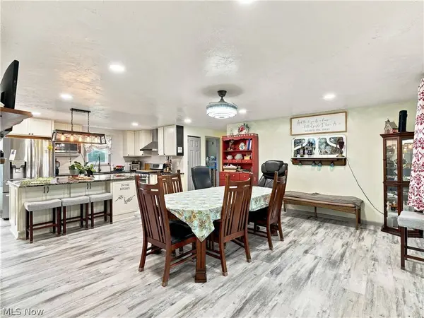 7868 Windward Trace CIR NW, Massillon, OH 44646
