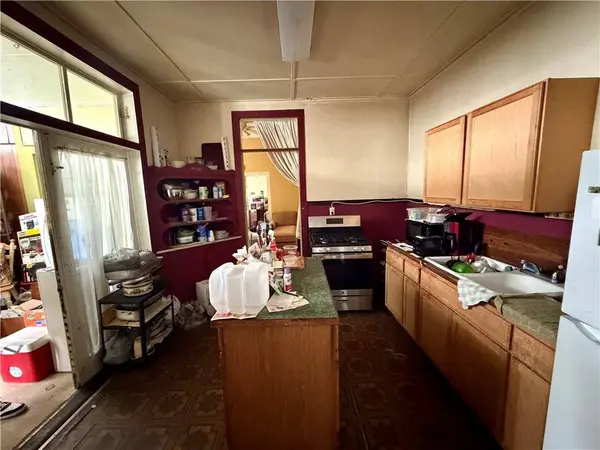 5322 24 LAUREL ST, New Orleans, LA 70115
