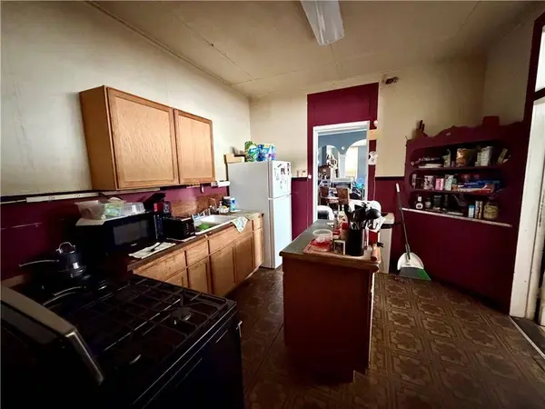 5322 24 LAUREL ST, New Orleans, LA 70115