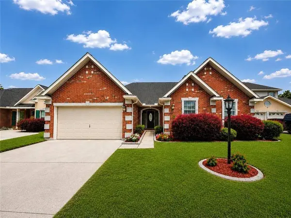 2512 CRESTRIDGE CIR