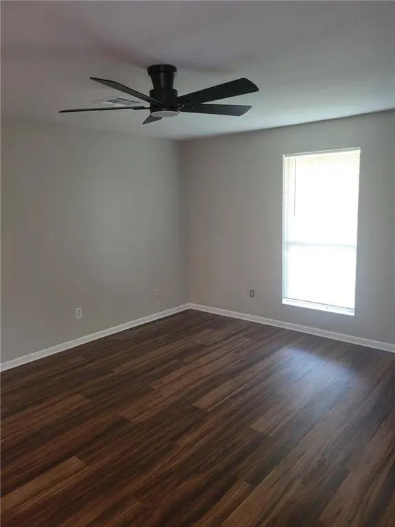 3707 SHANGRI LA DR, Chalmette, LA 70043