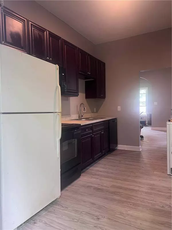 317 48th ST #3, Newport News, VA 23607