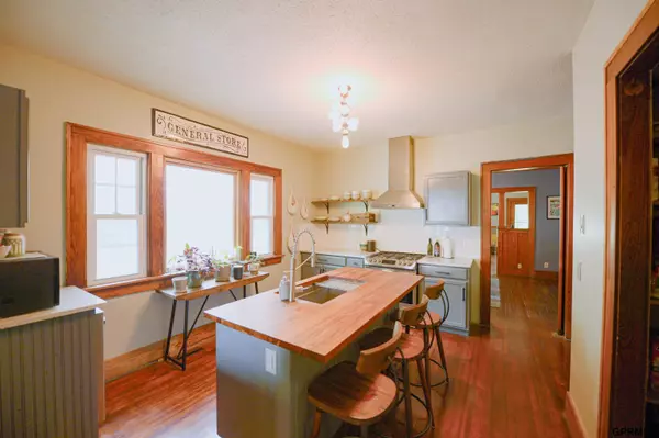 124 Broadway Street, Tecumseh, NE 68450