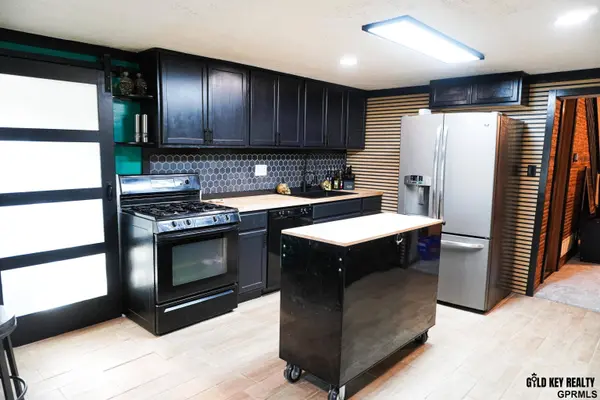 235 Monroe ST, Bennet, NE 68317