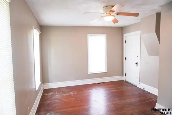 488 N 4th ST, Tecumseh, NE 68450