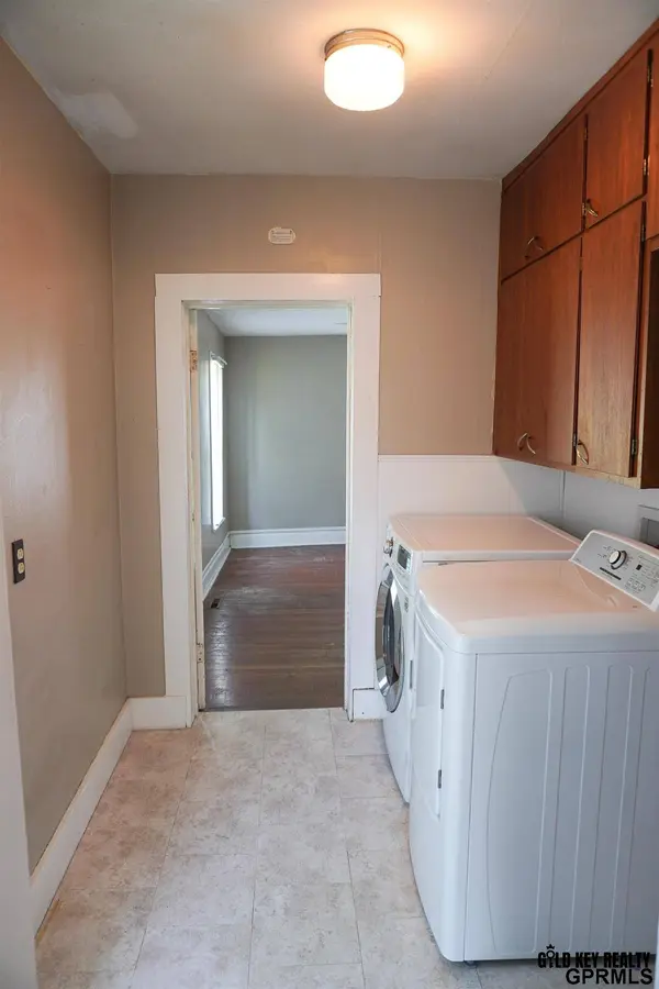 488 N 4th ST, Tecumseh, NE 68450