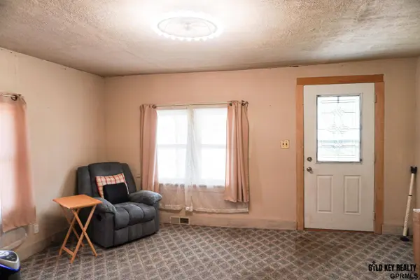 857 Longbranch ST, Humboldt, NE 68376