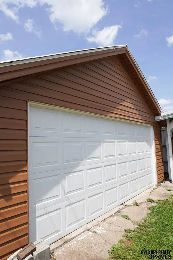 857 Longbranch ST, Humboldt, NE 68376