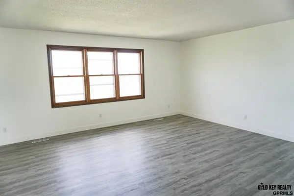 62208 705 RD, Pawnee City, NE 68420