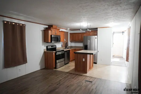 301 W Treehaven DR, Lincoln, NE 68521