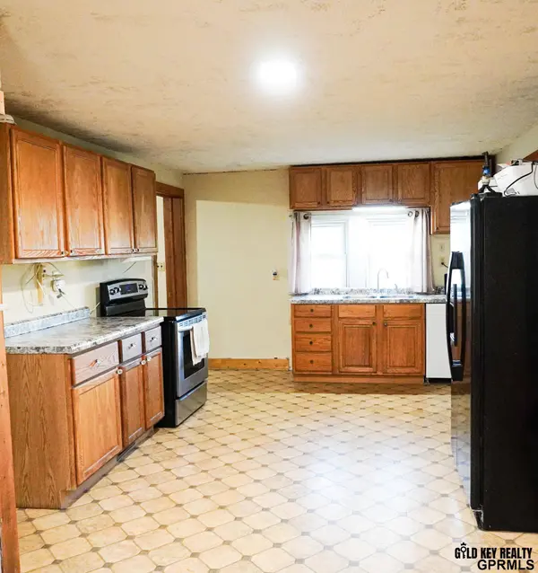 857 Longbranch ST, Humboldt, NE 68376