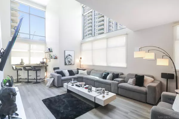 645 Front St #104, San Diego, CA 92101