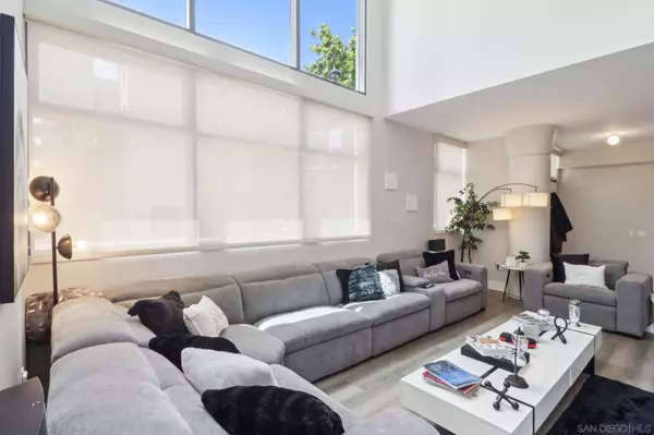 645 Front St #104, San Diego, CA 92101