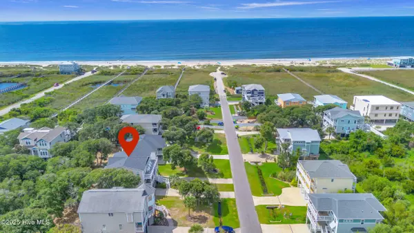 114 SE 63rd ST, Oak Island, NC 28465