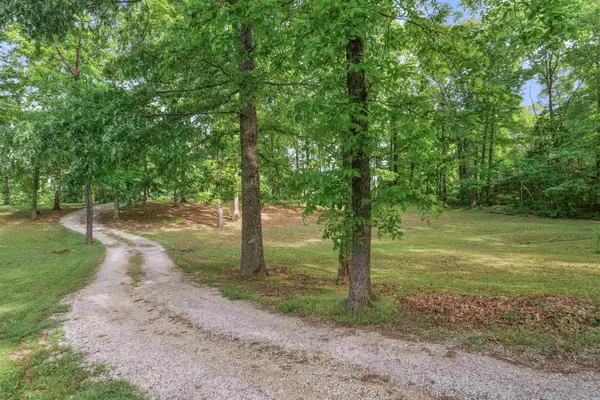 4020 PRICE RD, Moscow, TN 38057