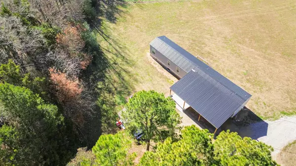 7890 HIGHWAY 18 HWY, Hickory Valley, TN 38042-5202