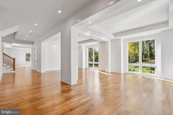 7209 SIPES LN, Annandale, VA 22003