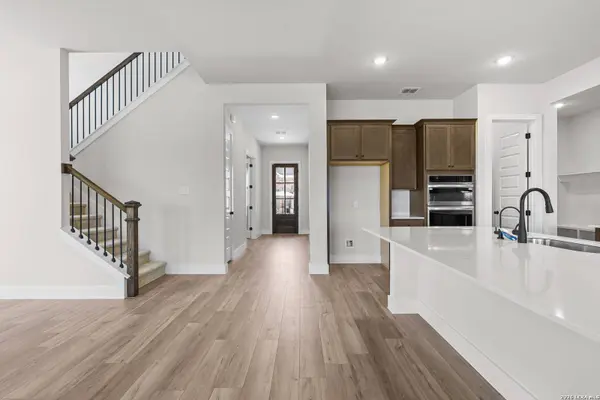 4506 Yoakum Valley, Schertz, TX 78108