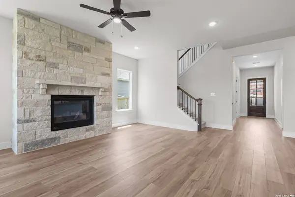 4506 Yoakum Valley, Schertz, TX 78108