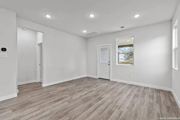 15424 Lonehollow Lake, San Antonio, TX 78253