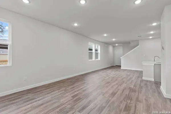 15424 Lonehollow Lake, San Antonio, TX 78253