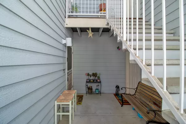 90 Elder Dr #C, Martinez, CA 94553-5535