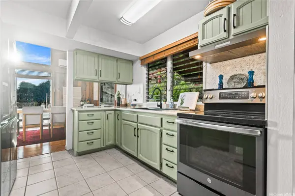 2771 Pacific Heights RD, Honolulu, HI 96813