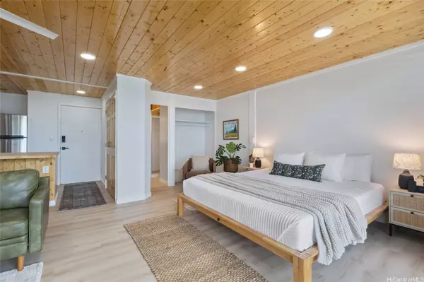 53-549 Kamehameha HWY #303, Hauula, HI 96717