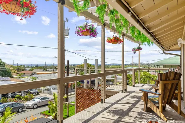 1358 Makaikoa ST, Honolulu, HI 96821