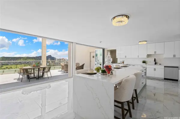 555 University AVE #PH1, Honolulu, HI 96826