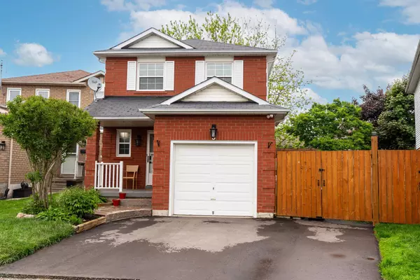 9 Barker Ct, Clarington, ON L1C 4M1