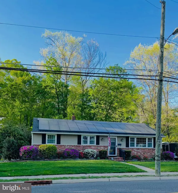 315 LAKE BLVD, Lindenwold, NJ 08021