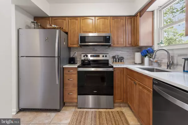 856 FISHERS CREEK RD, Galloway, NJ 08205