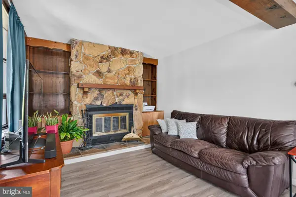 721 ALMONESSON RD, Westville, NJ 08093