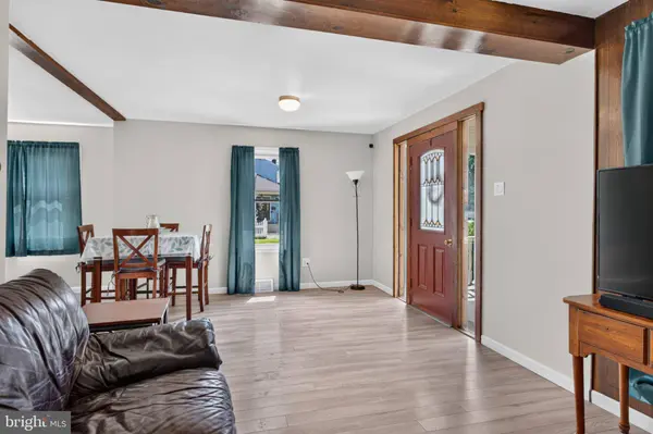721 ALMONESSON RD, Westville, NJ 08093