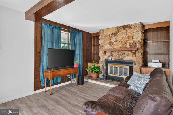721 ALMONESSON RD, Westville, NJ 08093