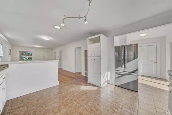 764 Mill ST, Santa Rosa, CA 95404