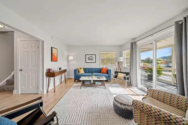 5199 Firestone PL, Santa Rosa, CA 95409