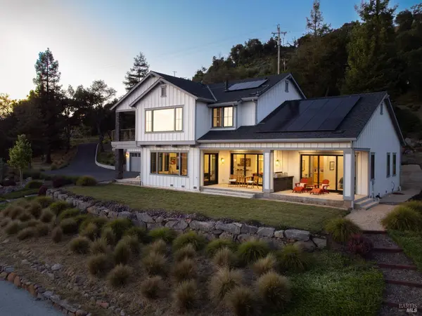 5890 Heights RD, Santa Rosa, CA 95404