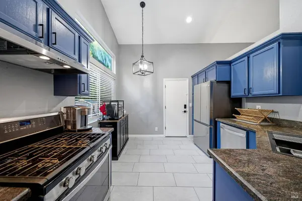 121 Gisela DR, American Canyon, CA 94503