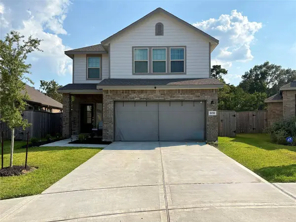 2031 Iris Hills LN, Crosby, TX 77532