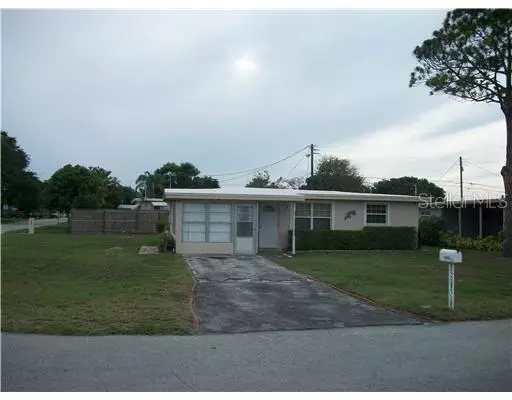 11412 103rd St N, Largo, FL 33773-2355