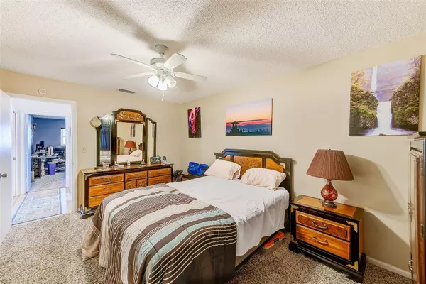 11200 102ND AVE #75, Seminole, FL 33778