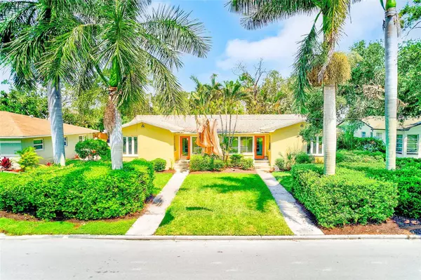 240-242 MATEO WAY NE, St Petersburg, FL 33704