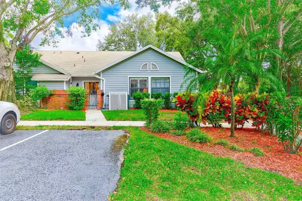 2728 BENTLEY DR, Palm Harbor, FL 34684