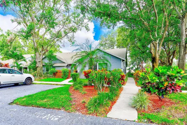 2728 BENTLEY DR, Palm Harbor, FL 34684