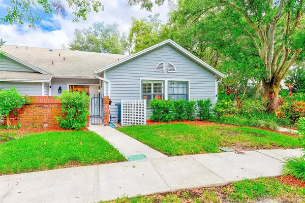 2728 BENTLEY DR, Palm Harbor, FL 34684