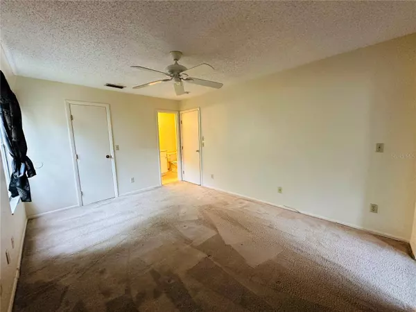 1568 NANTUCKET CT #1302, Palm Harbor, FL 34683