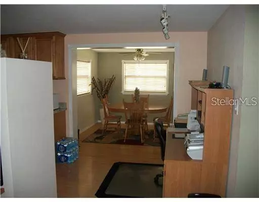 11412 103RD ST, Largo, FL 33773